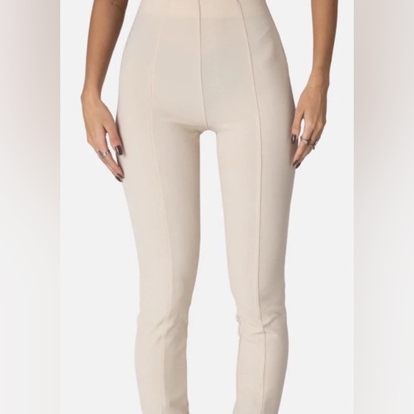 NWT Adika Beige Super Stretch Pull On High Waist Legging Pants, Size Medium - Picture 1 of 6